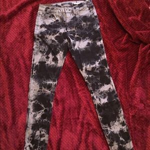 Hot Topic Blackheart Skinny Jeans